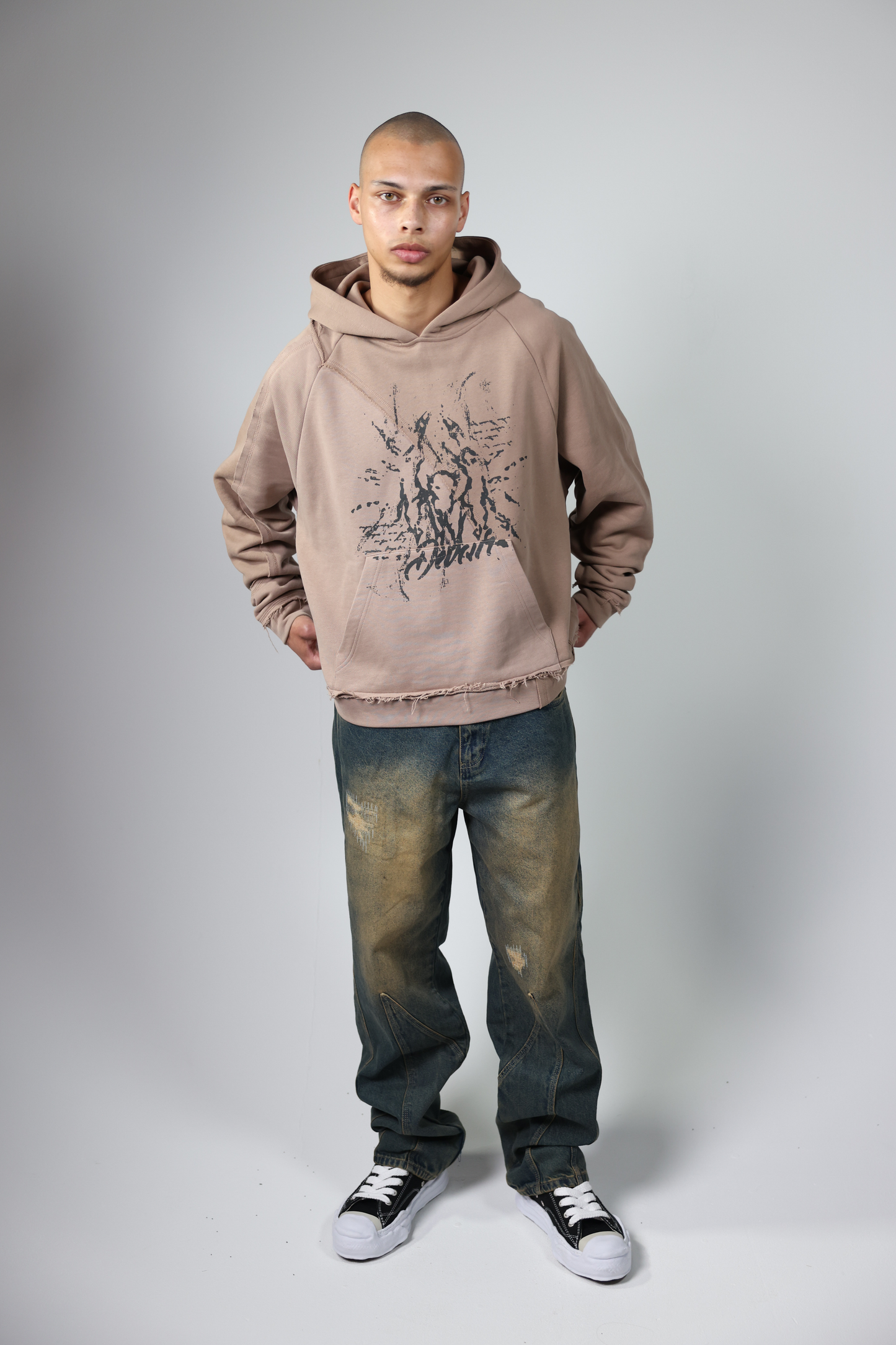 SPLIT DISTRESSED HOODIE