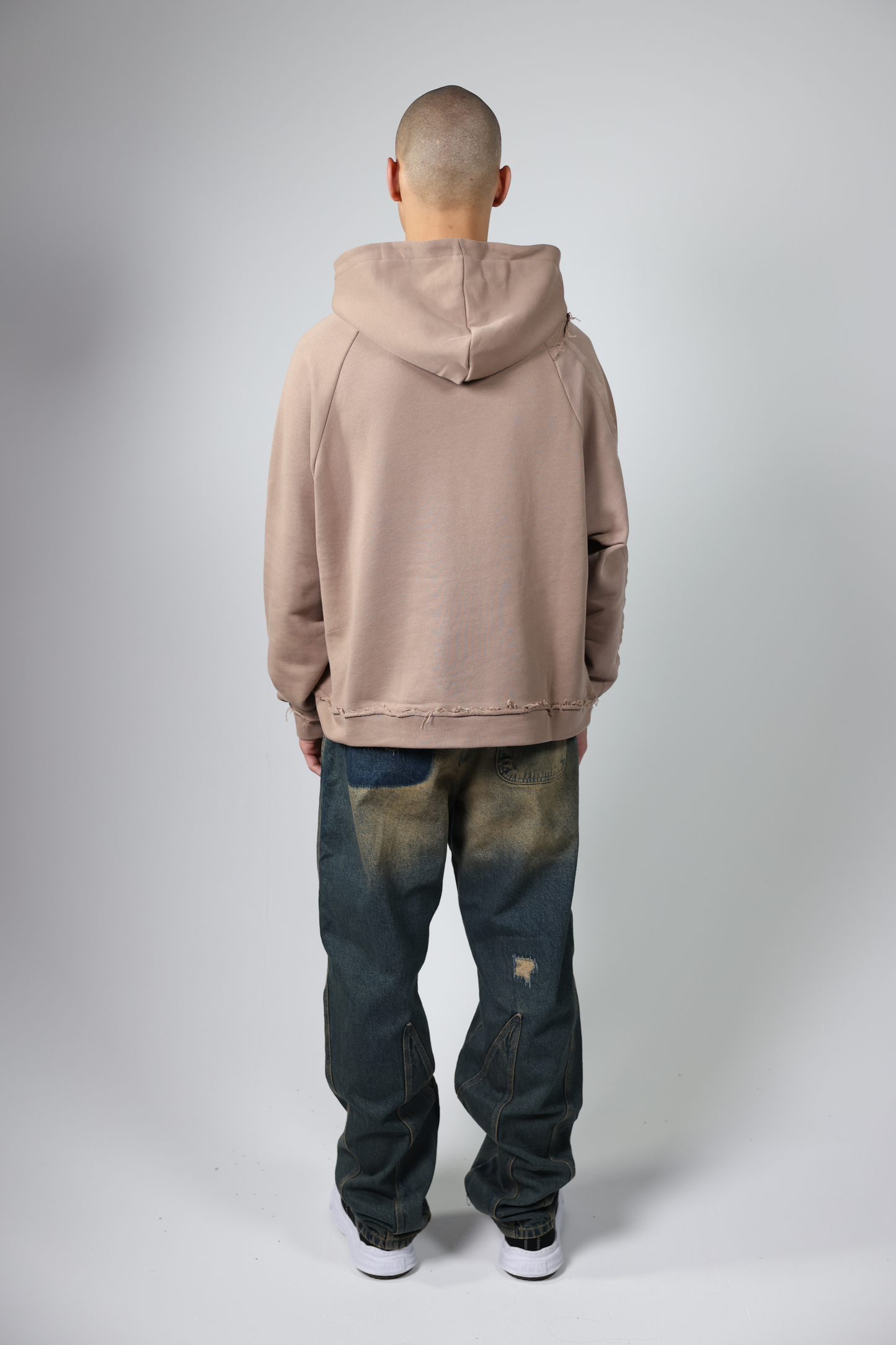 SPLIT DISTRESSED HOODIE