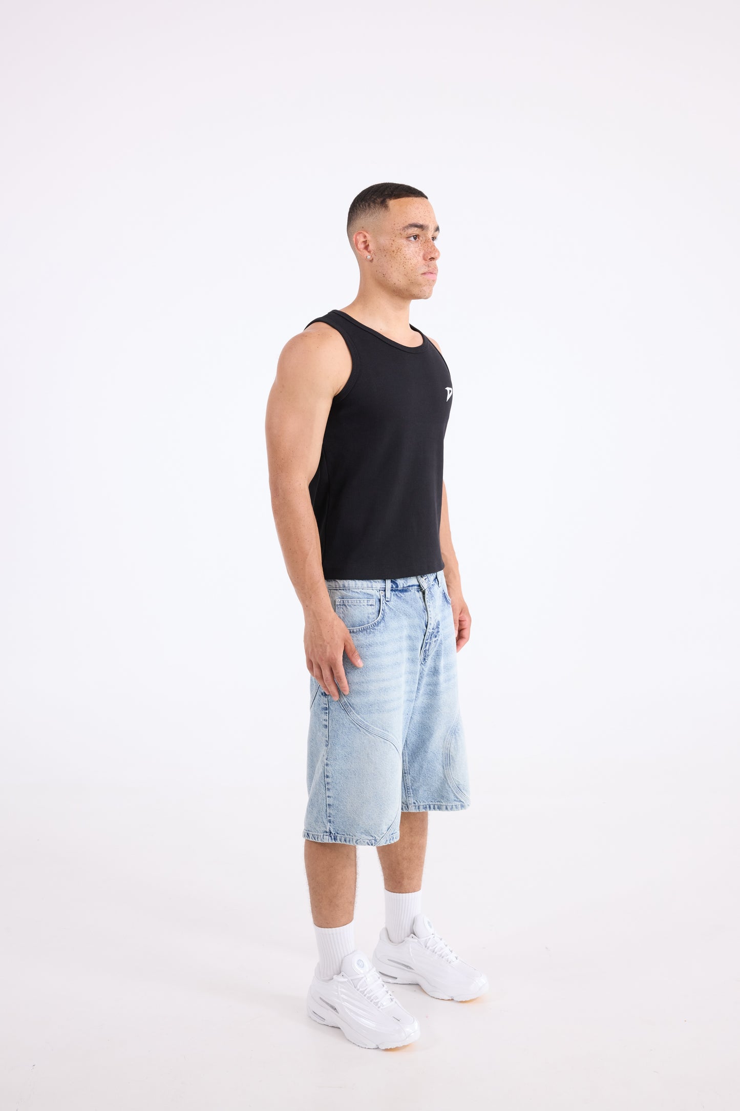 TANKTOP BLACK