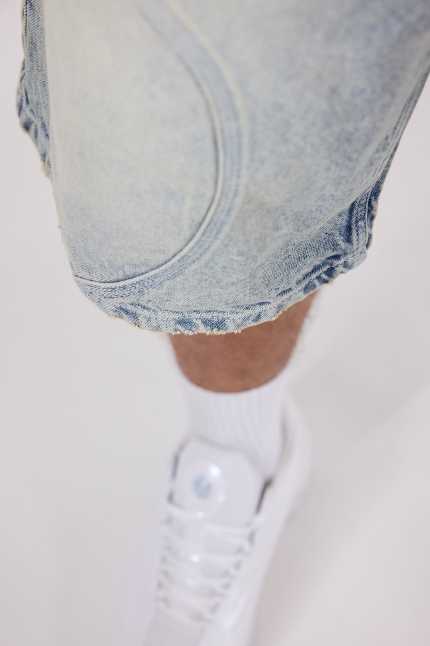 PATTERN JORTS LIGHT WASHED